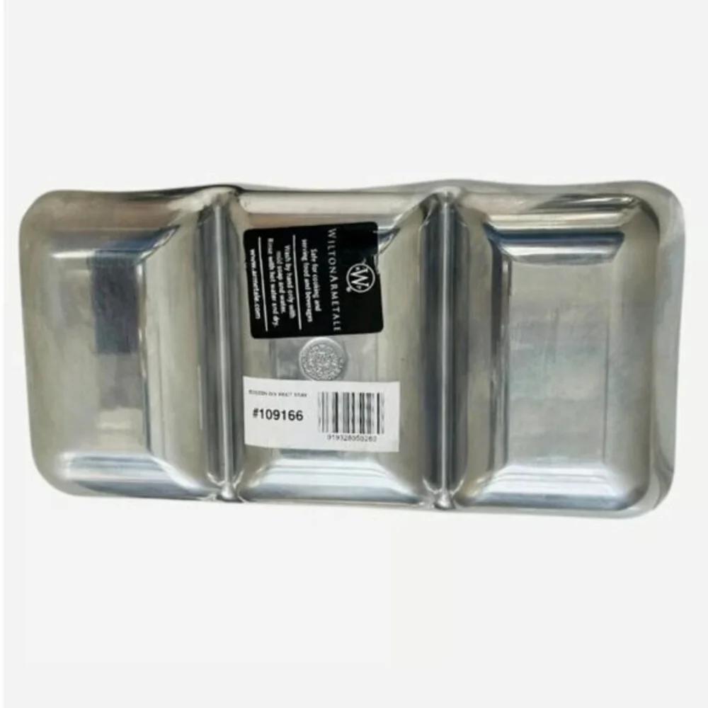 Vintage Wilton Armetale Snacks Tray Rectangular Silver 3 Compartment Serving VG